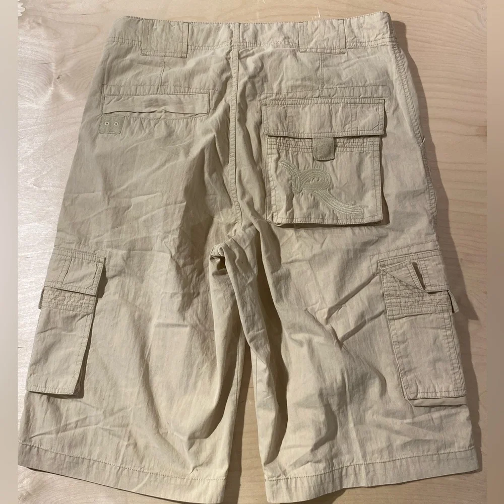Rocawear Light Tan Cargo Shorts 34 (OK)